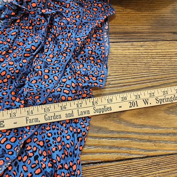 Emmer and Oat Top Womens L Wild Thing Leopard Print Ruffle Blouse Shirt EUC - Picture 5 of 9